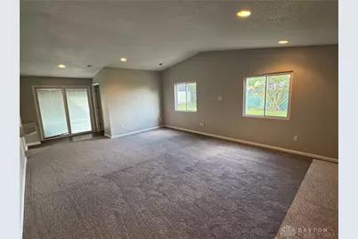 7424 Chatlake Drive, Dayton, OH 45424 - Photo 5