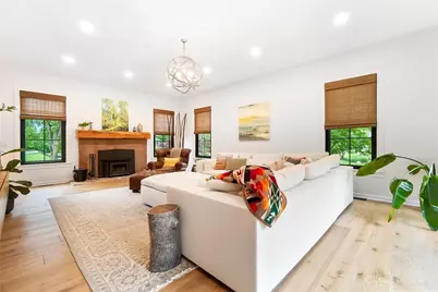 10612 Falls Creek Lane, Dayton, OH 45458 - Photo 11