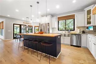 10612 Falls Creek Ln, Dayton, OH 45458 - Photo 21