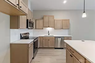 4264 Apple Branch Dr, Sugarcreek Twp, OH 45459 - Photo 5