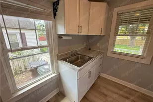 185 N Northampton Ave, Dayton, OH 45417 - Photo 11