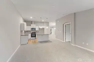 4274 Apple Branch Dr, Sugarcreek Twp, OH 45459 - Photo 9