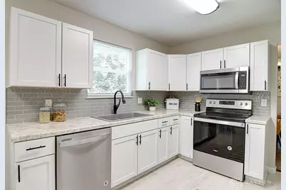 510 Royal Springs Drive, Springboro, OH 45066 - Photo 11