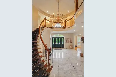 1931 Alda Court, Dayton, OH 45459 - Photo 15