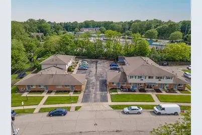 2648 Parklawn Drive, Kettering, OH 45440 - Photo 1