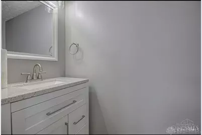 113 N 1st Street, Trenton, OH 45067 - Photo 5