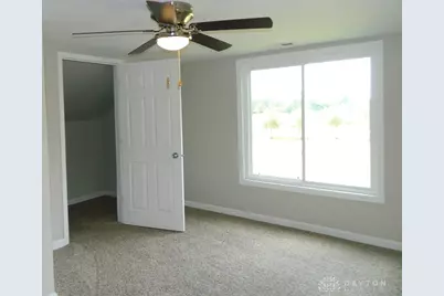 16 W Walnut Street, Jeffersonville, OH 43128 - Photo 19