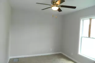 16 W Walnut St, Jeffersonville, OH 43128 - Photo 15