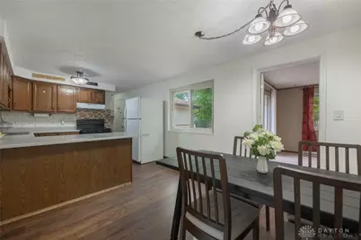 250 Grantwood Drive, Dayton, OH 45449 - Photo 5