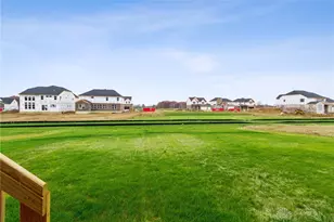 9045 Sorrento Pl, Washington Twp, OH 45458 - Photo 7