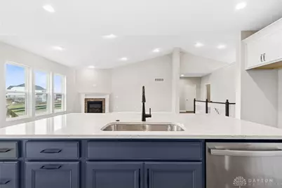 9045 Sorrento Place #22, Washington Twp, OH 45458 - Photo 13