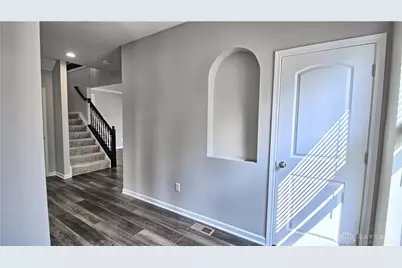 3899 Pepperwell Circle, Dayton, OH 45440 - Photo 5