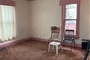 4 E McKinley St, Brookville, OH 45309 - Photo 7