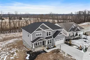 2544 Golden Leaf Dr, Beavercreek, OH 45431 - Photo 25