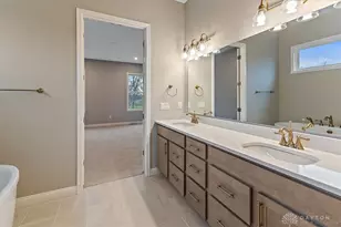 2504 Bent Grass Dr, Beavercreek, OH 45431 - Photo 23