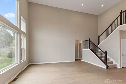 2387 Forest Oaks Drive, Beavercreek, OH 45431 - Photo 7