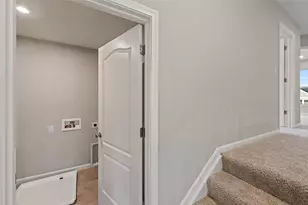 2587 Golden Leaf Dr, Beavercreek, OH 45431 - Photo 25