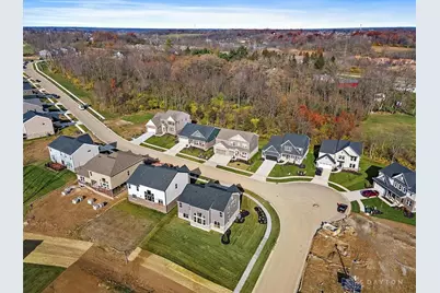 2587 Golden Leaf Drive, Beavercreek, OH 45431 - Photo 35