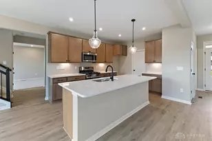 140 Dan Hvn Pl, Springboro, OH 45066 - Photo 3