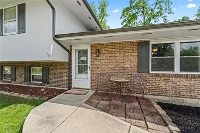 416 Bent Twig Drive, Vandalia, OH 45377 - Photo 3