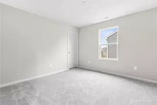 488 Crossing Ln, Miami Township, OH 45449 - Photo 35