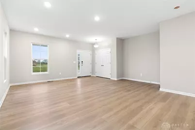 488 Crossing Lane, Miami Township, OH 45449 - Photo 15