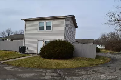 1215 Robbins Run Court, Washington Twp, OH 45458 - Photo 1