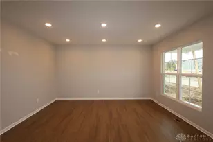 474 Crossing Ln, Miami Township, OH 45449 - Photo 15