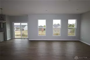 474 Crossing Ln, Miami Township, OH 45449 - Photo 13