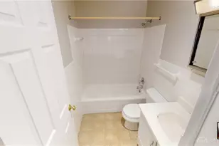 1718 Radio Rd, Dayton, OH 45403 - Photo 7