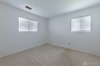 1307 Cobblestone Street, Dayton, OH 45432 - Photo 15