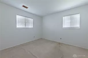 1307 Cobblestone St, Dayton, OH 45432 - Photo 15