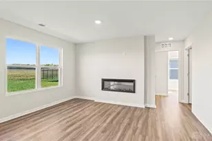 201 Lightfoot Ct, New Carlisle, OH 45344 - Photo 11