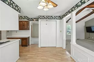 6630 Carinthia Dr, Miami Township, OH 45459 - Photo 15