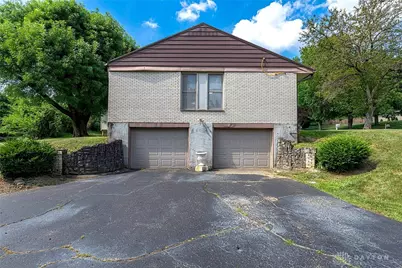 5282 Rahway Court, Clayton, OH 45415 - Photo 3