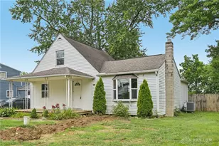 3573 S Champion Ave, Hamilton Twp, OH 43207 - Photo 3