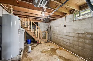 3573 S Champion Ave, Hamilton Twp, OH 43207 - Photo 23