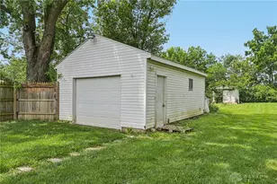 3573 S Champion Ave, Hamilton Twp, OH 43207 - Photo 27