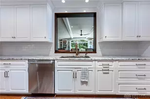 116 W Thruston Blvd, Oakwood, OH 45419 - Photo 21