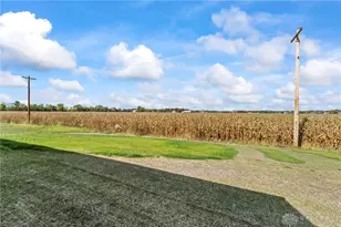 1117 Honeydew Dr, Tipp City, OH 45373 - Photo 37