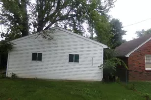 2826 W Hillcrest Ave, Dayton, OH 45406 - Photo 3