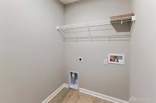 2727 Golden Leaf Dr, Beavercreek, OH 45431 - Photo 15