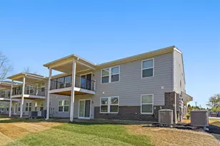 2727 Golden Leaf Dr, Beavercreek, OH 45431 - Photo 19