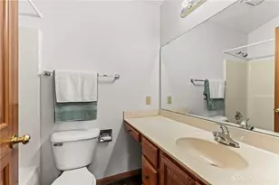 2930 Delaware Cir, Piqua, OH 45356 - Photo 19