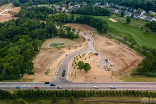 2731 Golden Leaf Dr, Beavercreek, OH 45431 - Photo 7