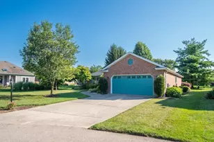 2455 Lupine Ct, Troy, OH 45373 - Photo 3