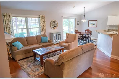 2455 Lupine Court, Troy, OH 45373 - Photo 7