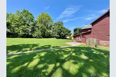 303 W Cumberland Street, Lewisburg, OH 45338 - Photo 11