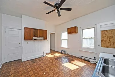 2712 Hoover Avenue, Dayton, OH 45402 - Photo 13