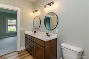 1481 Lantern Ln, Troy, OH 45373 - Photo 9